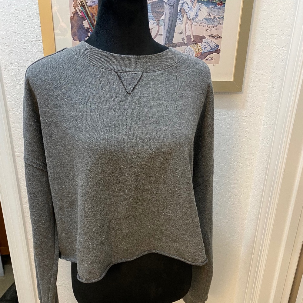 Colsie Cropped Sweatshirt, Size XL‎